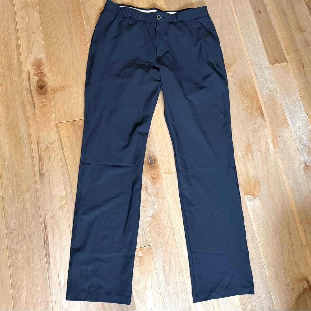 Under Armour Casual / Golf pants 32/32